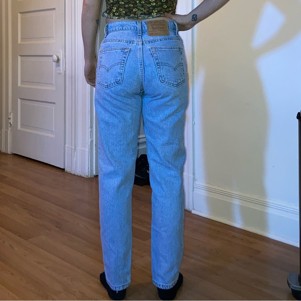 Levi’s - Picture 3 of 9